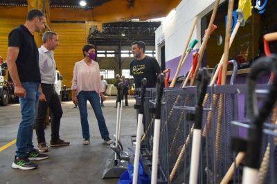  Mayra Mendoza visit� las nuevas instalaciones del GIRSU en Bernal Oeste