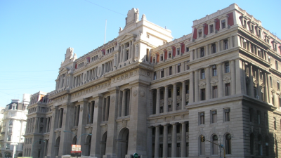 La Corte obliga al Gobierno a devolver $86.000 millones a Santa Fe luego de la dura reuni�n con Soria