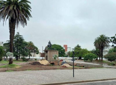La remodelación de la Plaza San Martín avanza