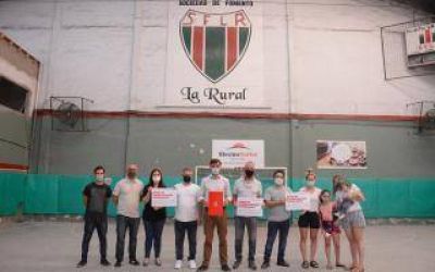 Morón: Municipio entregó más fondos a instituciones de barrio para reformas edilicias