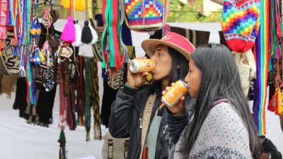 Coca Cola enfrenta pleito judicial con los indígenas Nasa por sus productos a base de coca
