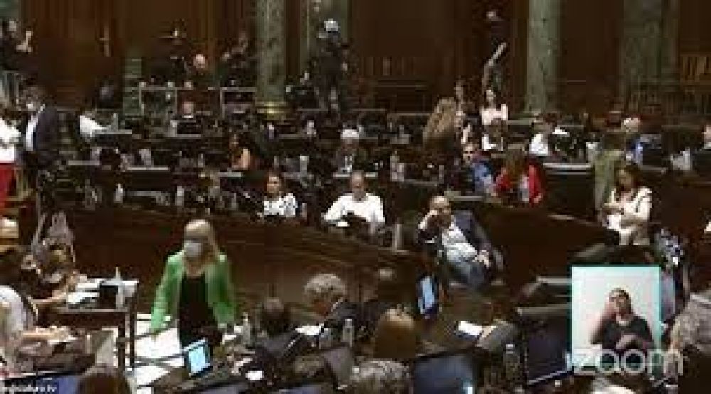 Con referencias al asesinato de Lucas Gonzlez, Felipe Miguel expuso en la Legislatura