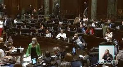 Con referencias al asesinato de Lucas Gonz�lez, Felipe Miguel expuso en la Legislatura