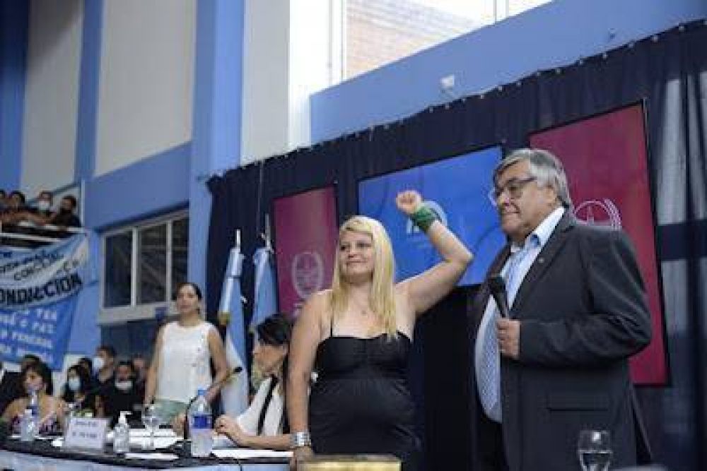 Juró en José C. Paz la concejal Sandra Becerra del Partido Obrero - Frente de Izquierda Unidad