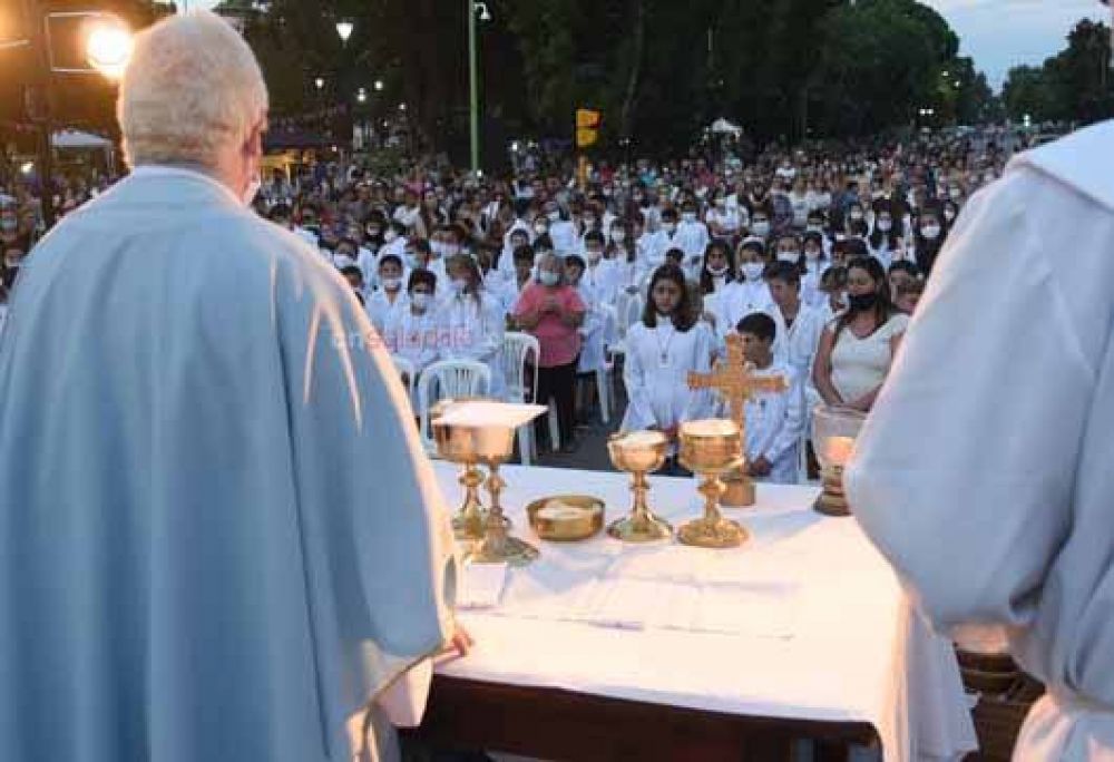 Con misa y procesión, Saladillo celebró el Día de la Inmaculada Concepción