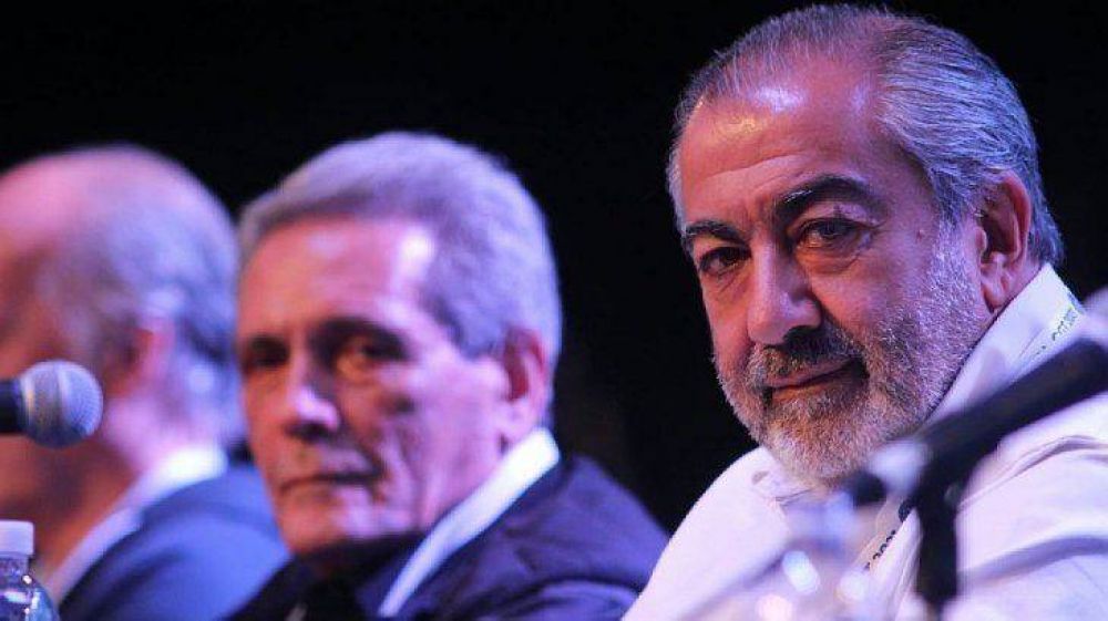 Molesta con La C�mpora, la CGT se corre de la marcha y enfr�a la relaci�n con Gobierno
