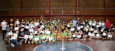 Avellaneda: Chornobroff visitó la muestra anual de los Polideportivos Fátima y Néstor Kirchner