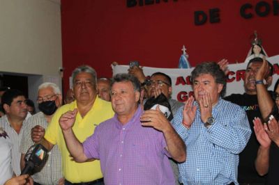 Tucumán: Con el apoyo de casi 5.000 afiliados, Brito fue reelecto al frente del SEOC
