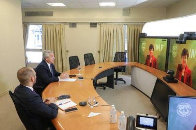 FMI: pago de 1900 millones de d�lares, con bonistas al acecho y reservas al l�mite