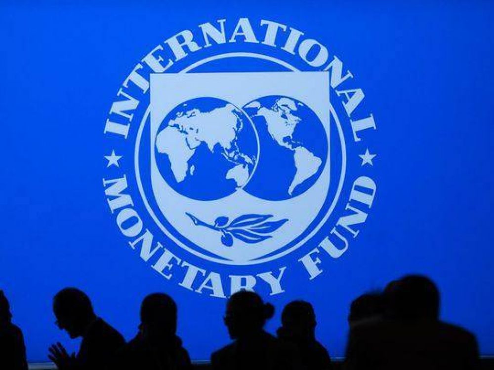 El riesgo de subir la tasa de inters, como pide el FMI