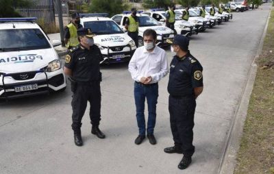 Fernando Moreira presentó más patrulleros para la Policía de la Provincia