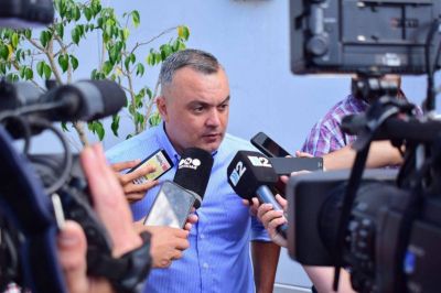 Uthgra: �No permitiremos que le toquen el bolsillo a los trabajadores que no se vacunaron�