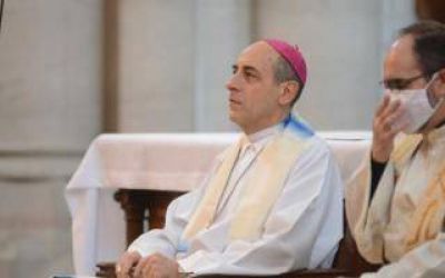 Kicillof se comunicó con el arzobispo de La Plata envuelto en una polémica por el pase sanitario