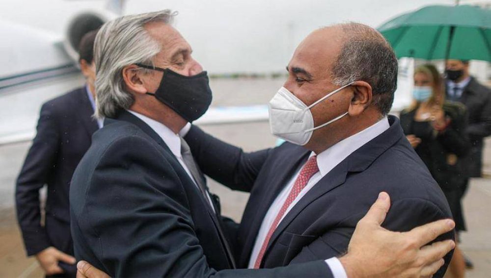 Alberto prorrog� el presupuesto por decreto y habilit� a Manzur a remover partidas