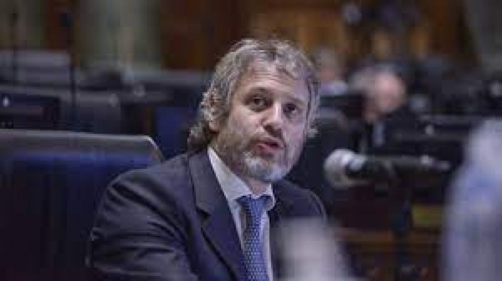 Para Felipe Miguel no se justifica un pase sanitario en la Ciudad