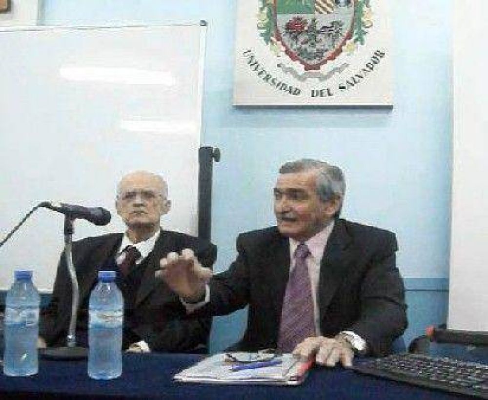 Pastoriza disert� sobre la contaminaci�n minera