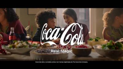 Coca-Cola protagonizará el primer anuncio de 2022