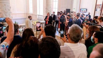 Alberto Fern�ndez mostr� preocupaci�n por la suba de casos de coronavirus, pero descart� implementar nuevas medidas restrictivas