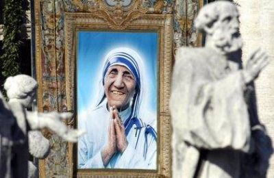Gobierno de India proh�be a congregaci�n de la Madre Teresa recibir fondos del extranjero