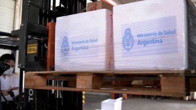 Covid-19: En el Municipio de Tigre se contin�an almacenando las vacunas de todo el pa�s