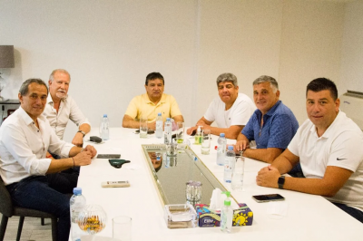 Una delegación de la CGT visitó la UATRE y respaldó la conducción de Voytenco al frente de los peones rurales