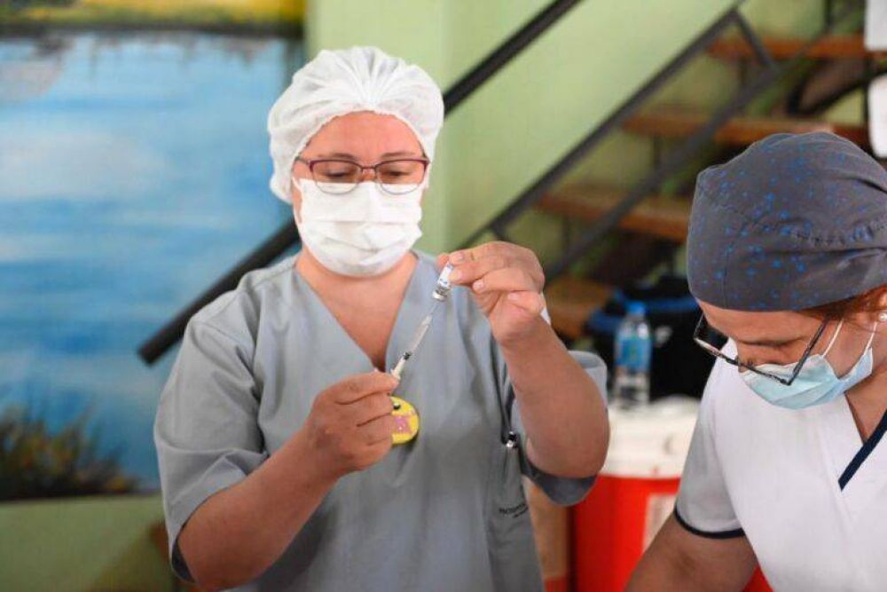 En Echeverría: superan el millón de aplicaciones de vacunas contra el Covid-19