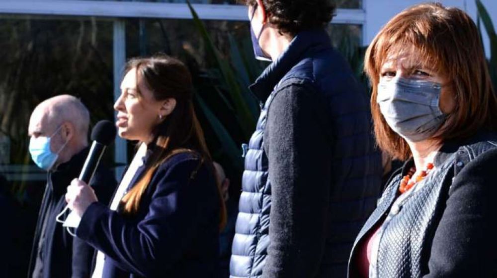 Patricia Bullrich le solt� la mano a los exfuncionarios de Vidal, se desentendi� de la �Gestapo Antisindical� y atac� al �Pata� Medina