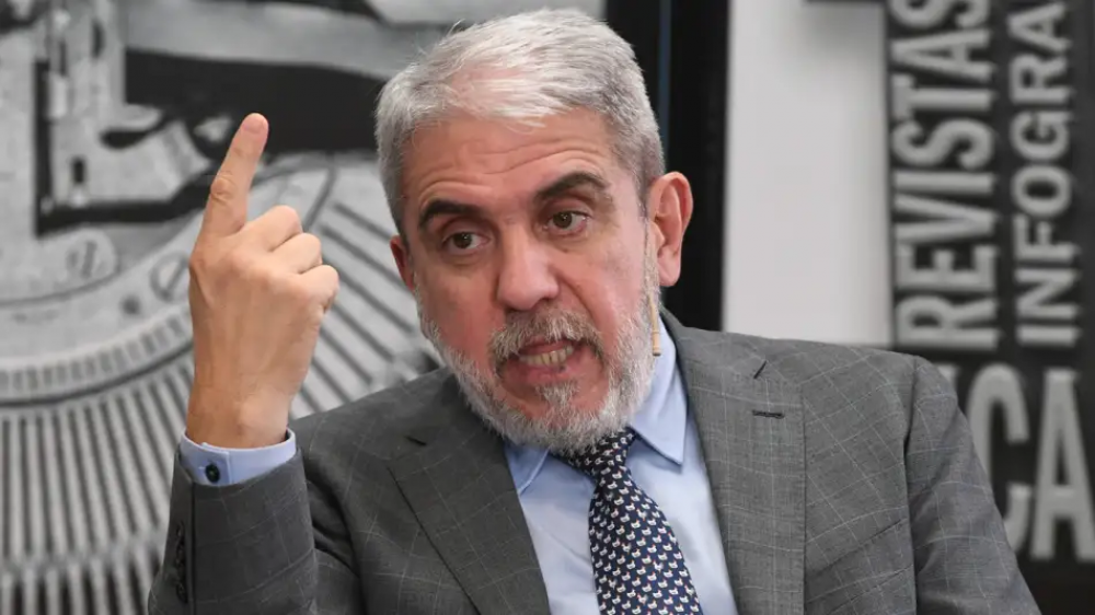 Anbal Fernndez fue el primero en contestarle a Vidal: 
