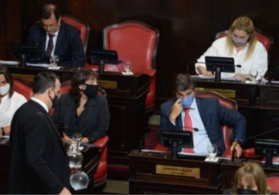 Juntos apoya la decisi�n del senador Allan y aprobar� el allanamiento de su despacho