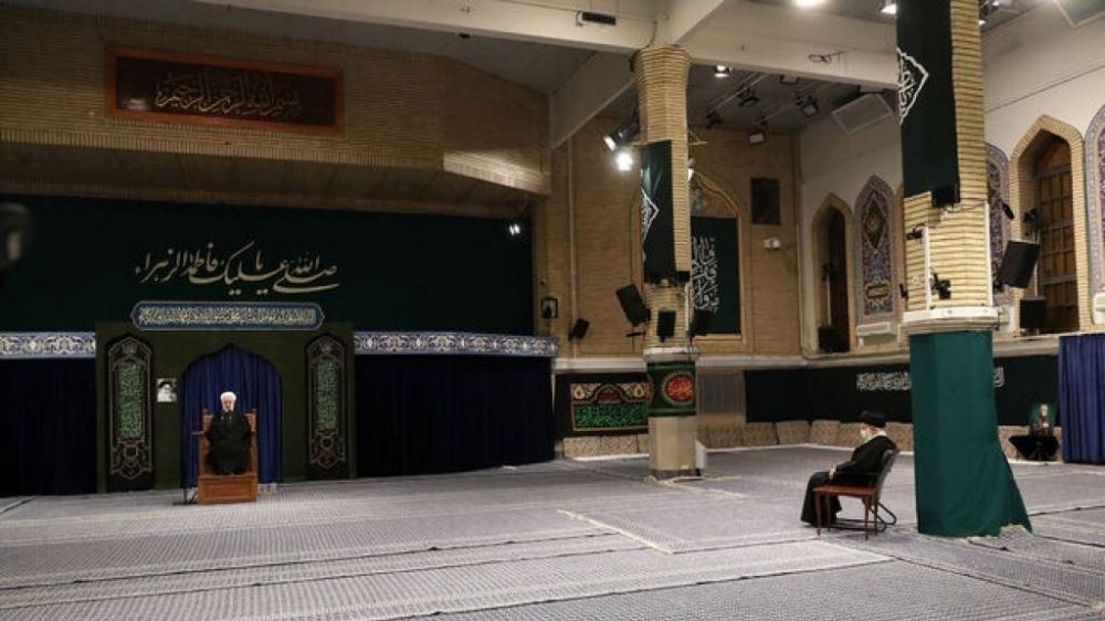 Martirio de Fatima Zahra: comienzan las ceremonias de duelo en presencia del Ayatollah Jamenei