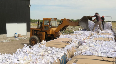 Más de 18 mil kilos de papel y aluminio en el primer envío de reciclados del año 