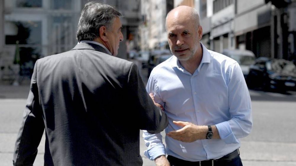 La oposición dice que la presidencia de Alberto de la Celac complica la negociación con el FMI