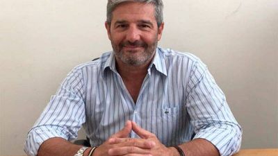 Volponi acus� a Kicillof de �someter a la gente que se va a vacunar a esperas, maltrato y sorteo de vacunas�