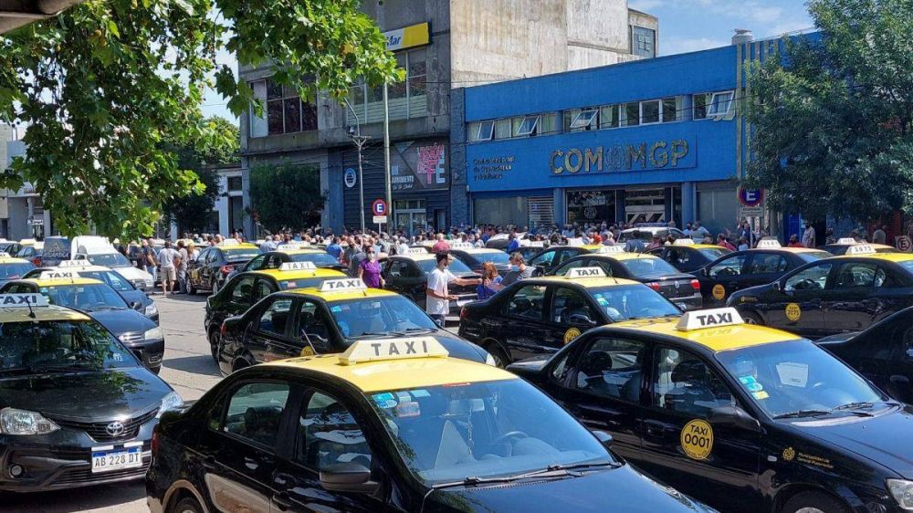 Taxistas advierten que an faltan unos 400 choferes y temen por posibles restricciones