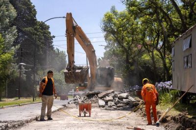 San Isidro: avanza la renovación del pavimento en Blanco Encalada