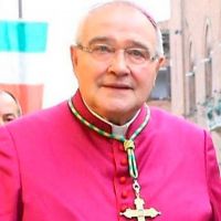 Mons. Luigi Negri, recientemente fallecido: “Nuestra sociedad razona según el demonio, no según Dios”
