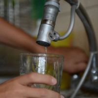 Quilmes: Aysa dio detalles de los motivos de la falta de agua y pidió uso racional