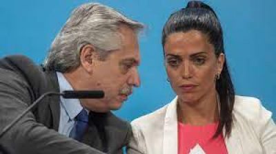 Horas decisivas para el PAMI ante la reuni�n del Presidente con Luana Volnovich tras su viaje a Canc�n