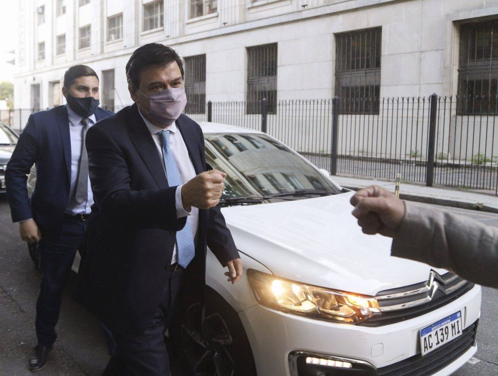Moroni adelant� que publicar�n una circular con �todos los criterios para la vuelta al trabajo� tras un contagio o contacto estrecho