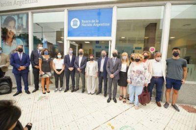 Fernando Gray recibi� al presidente del Banco Naci�n