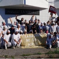 Convocan a un festival solidario para frenar el desalojo de la fábrica de alfajores La Nirva