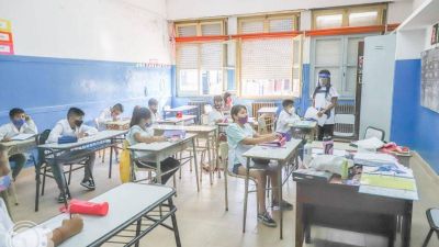 UCIP solicita nuevamente el aplazamiento del comienzo de clases en CABA