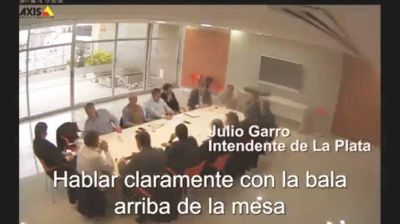 �Negociar con la bala arriba de la mesa�, una acci�n que no se corresponde con la democracia
