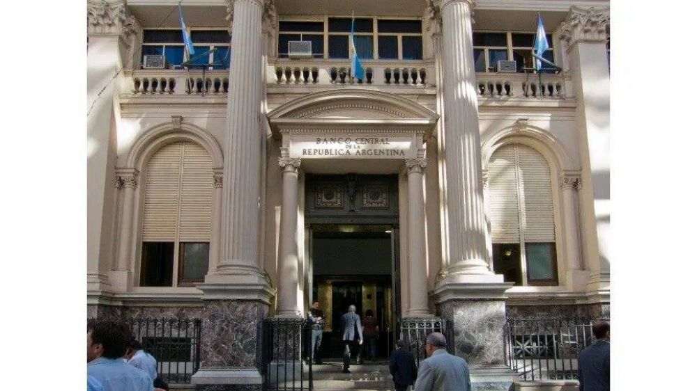 El BCRA vuelve a vender d�lares y tiene reservas netas hasta febrero