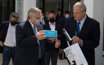 Alberto Fern�ndez lanza en Mor�n la Campa�a Nacional de Vacunaci�n para la presencialidad plena en las escuelas