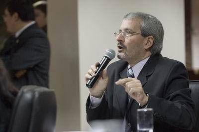 Piden m�s fondos para educaci�n