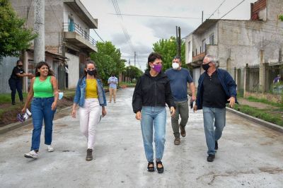  Mayra en Ezpeleta: “Queremos mostrar nuestra gestión y acá estamos, trabajando para hacer de Quilmes la ciudad que nos merecemos”