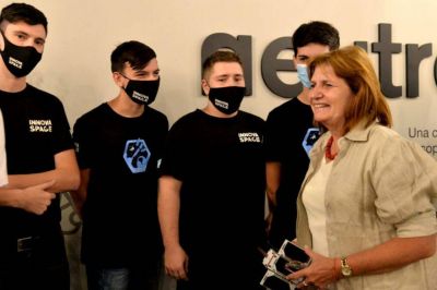 En el cierre de su paso por Mar del Plata, Bullrich se reuni� con los responsables de �Innova Space�