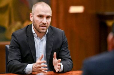 Guzm�n: �No acordar con el Fondo era dar un paso hacia lo desconocido�