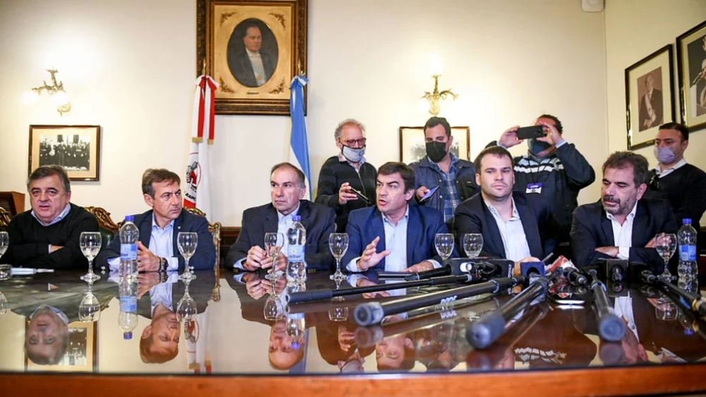 La oposición tildó de “irresponsable” al Frente de Todos por la renuncia de Máximo Kirchner